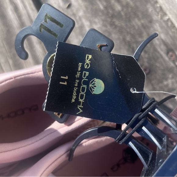 BIG BUDDHA WOMENS 11 ATHLETIC SHOES NWT - Picture 8 of 11